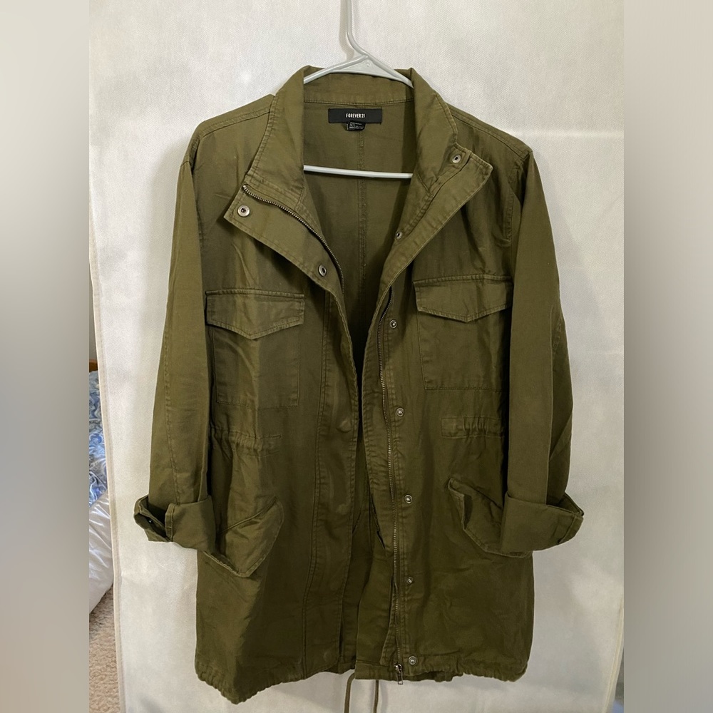 Forever 21 women’s trench coat